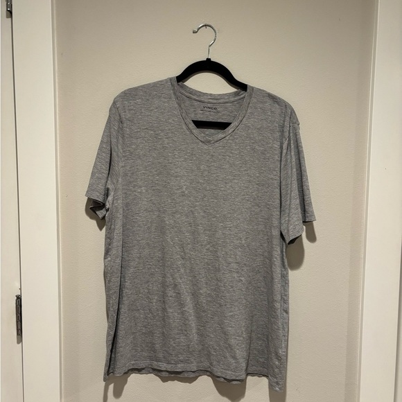 Vince Gray Short Sleeve Tee Casual Crew Neck - Large - Picture 1 of 4